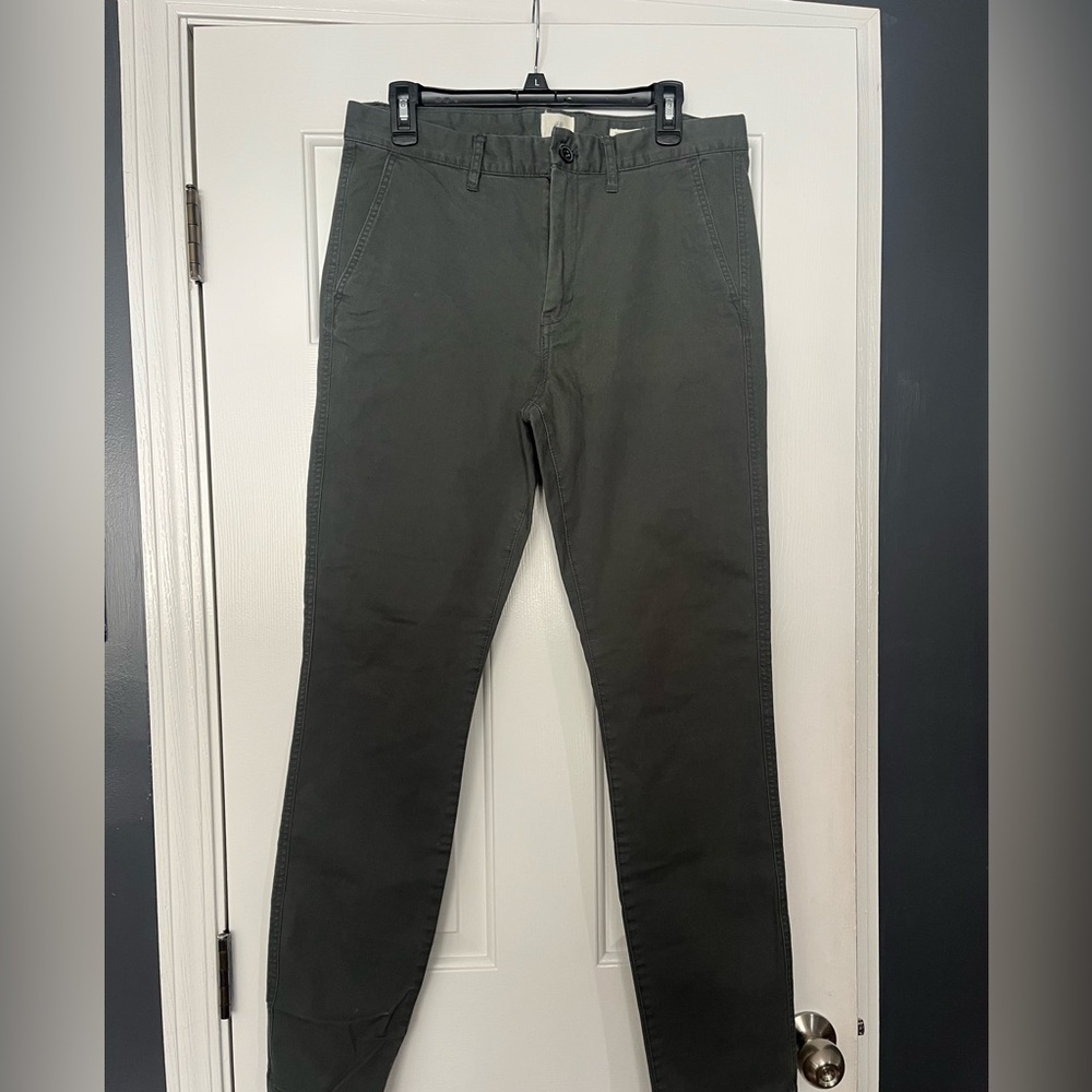 Men's H&M Chino Pants- Size 32 Business Casual